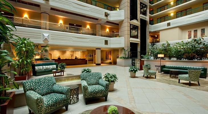 Embassy Suites by Hilton Indianapolis Downtown