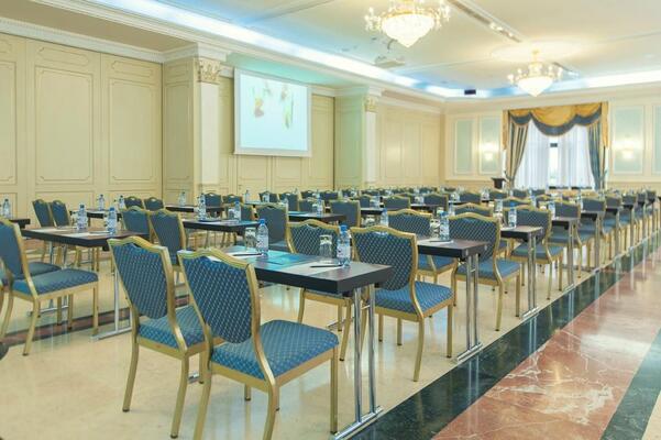 Radisson Hotel Astana