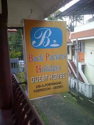 Treebo Trend Backpackers Inn