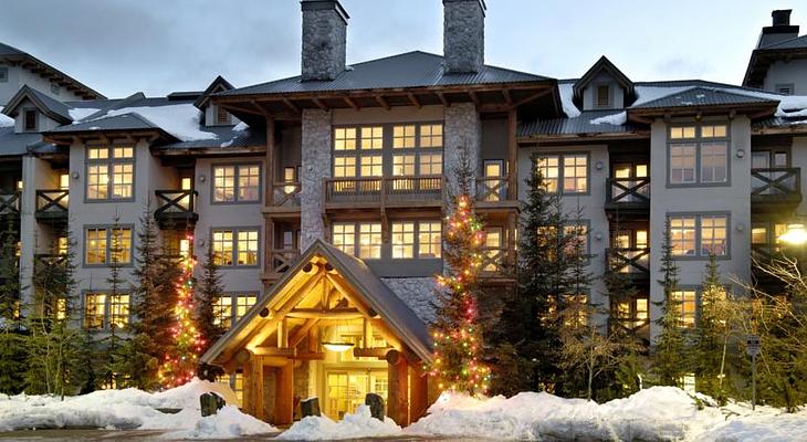 Blackcomb Springs Suites by CLIQUE