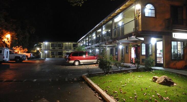 Valley Inn