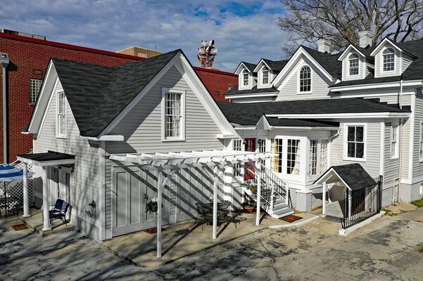 The Chesnut Cottage Bed and Breakfast
