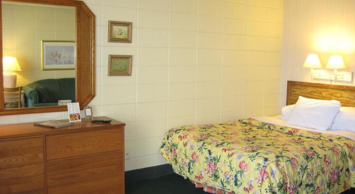 Cutty Sark Efficiency Motel