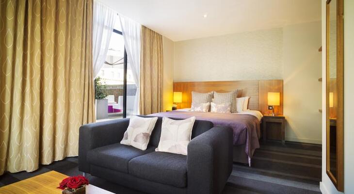 Apex City of London Hotel