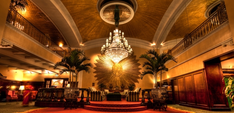 Amway Grand Plaza, Curio Collection by Hilton