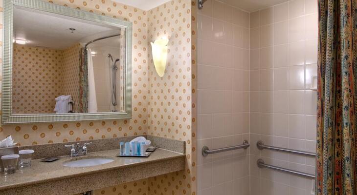 Hilton Naples