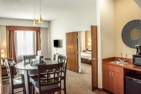 Comfort Suites Newport - Cincinnati Riverfront