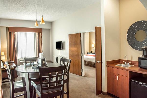 Comfort Suites Newport - Cincinnati Riverfront