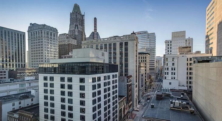 Renaissance Baltimore Harborplace Hotel