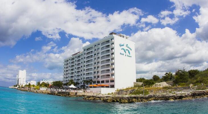 Coral Princess Hotel & Dive Resort