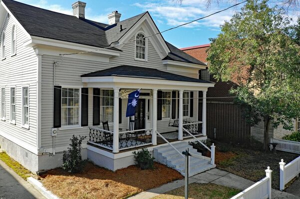 The Chesnut Cottage Bed and Breakfast