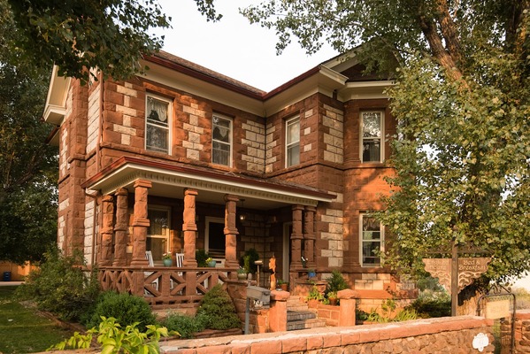 England House B&B