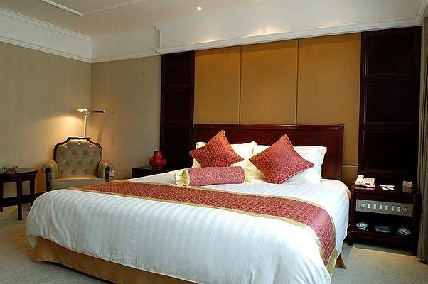 Ruitai Jingan Hotel