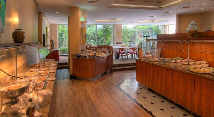 Leonardo Hotel Dusseldorf Airport - Ratingen