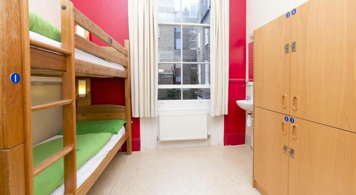 YHA London Earl's Court