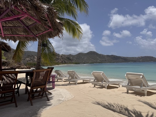 Sparrow's Beach Club