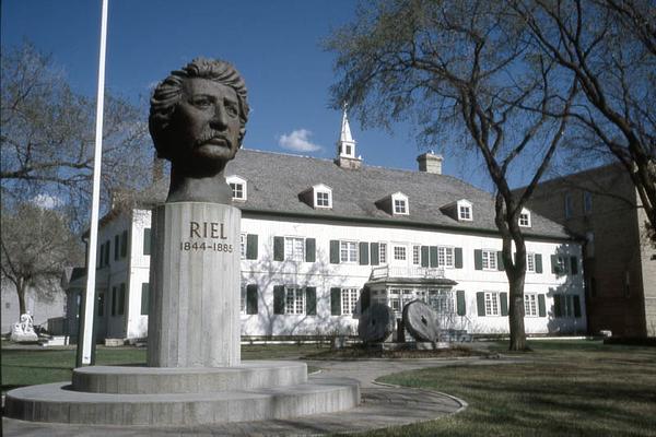 Le Musee de Saint-Boniface Museum