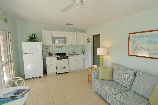 Sandpiper Inn