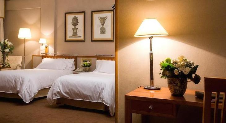 Palafox Hotel