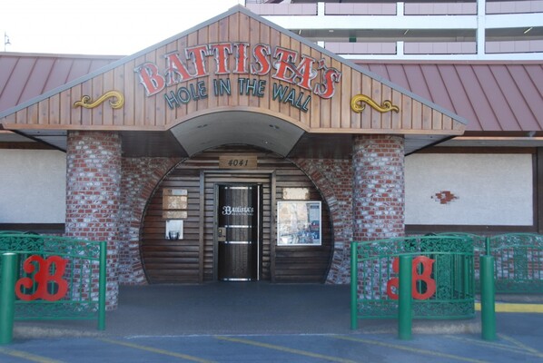 Battista's Hole in the Wall