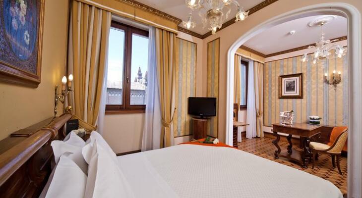 Due Torri Hotel