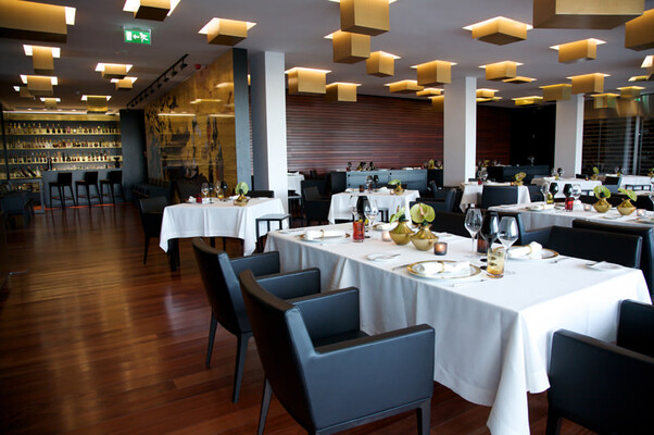 Feitoria Restaurant & Wine Bar