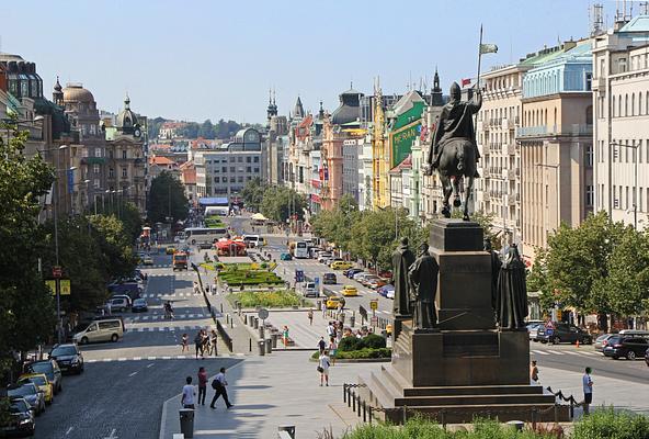 Wenceslas Square (Vaclavske namEsti)