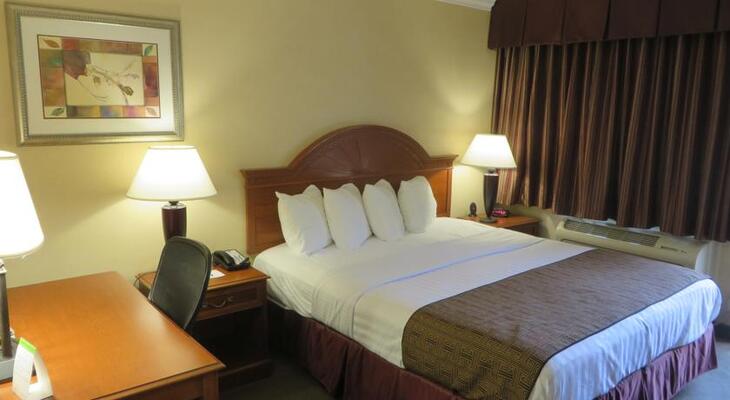 Best Western Hollywood Plaza Inn Hotel - Hollywood Walk Of Fame La