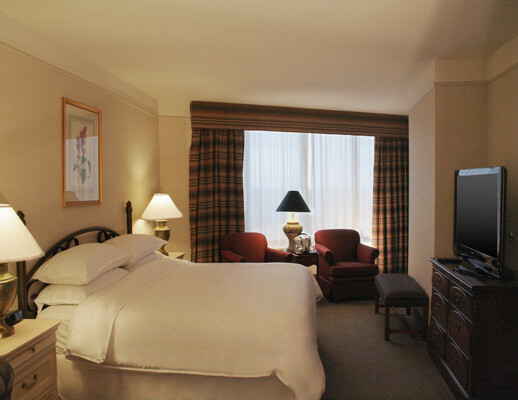 Sheraton Greensboro at Four Seasons
