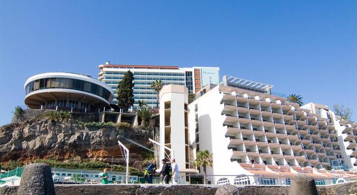 Pestana Carlton Madeira Premium Ocean Resort