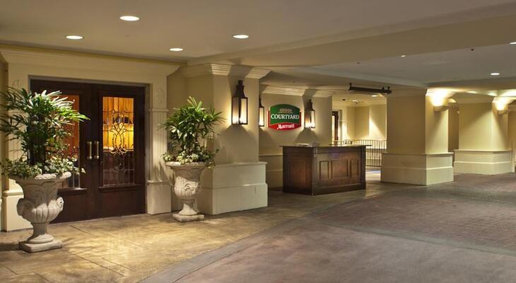 Courtyard by Marriott New Orleans French Quarter/Iberville