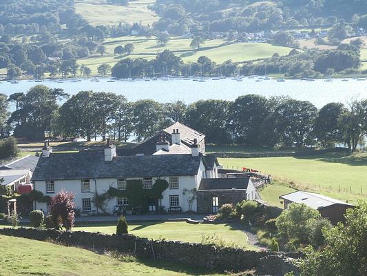 Bank Ground Farm - B&B and self-catering cottages