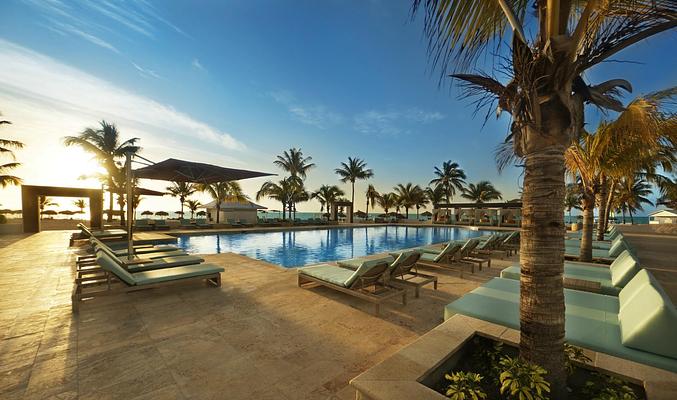 Viva Fortuna Beach by Wyndham - An All-Inclusive Resort