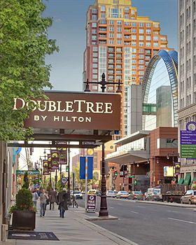 DoubleTree by Hilton Hotel Philadelphia Center City