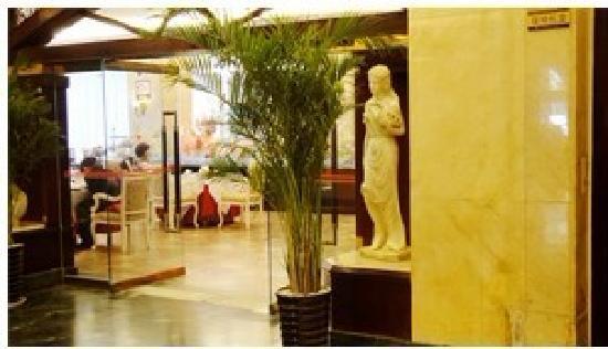 Red Coral Hotel