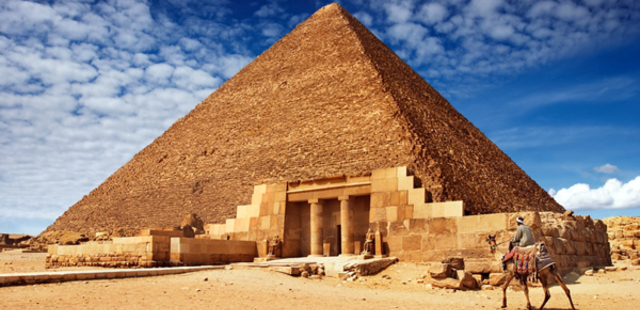 Great Pyramid of Cheops (Khufu)