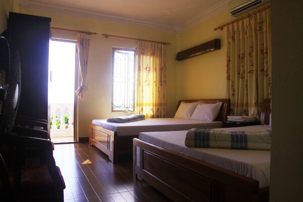 Ngan Ha Hotel