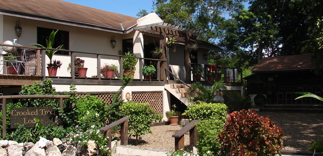 Crooked Tree Lodge