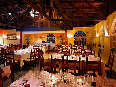 Mezza Luna Restaurant