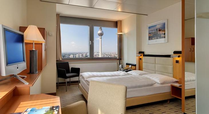 Park Inn by Radisson Berlin Alexanderplatz Hotel