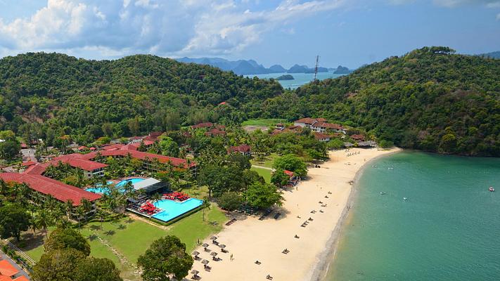 Holiday Villa Beach Resort & Spa Langkawi