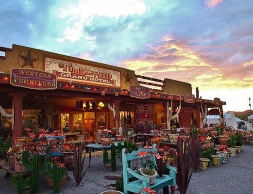 Cave Creek Tumbleweed Hotel