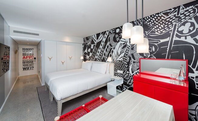 Radisson RED V&A Waterfront, Cape Town