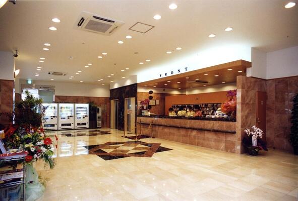 Toyoko Inn Naha Asahibasi Ekimae