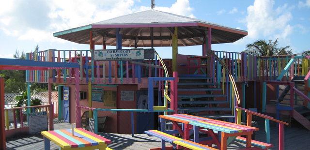 Nippers Beach Bar & Grill