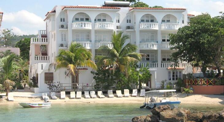 Franklyn D Resort & Spa