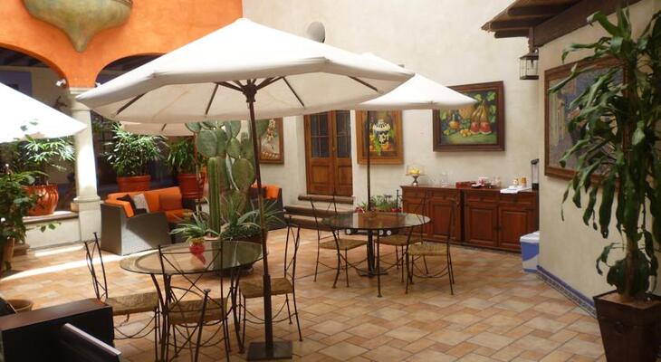 Hotel Trebol