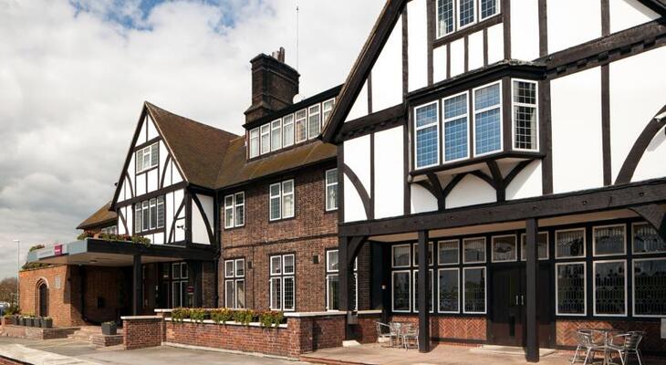 Mercure Leeds Parkway Hotel