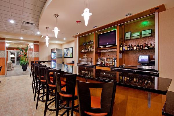 Holiday Inn & Suites Williamsburg-historic Gateway By IHG