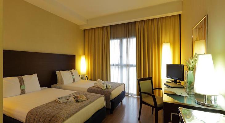 Holiday Inn Turin - Corso Francia, an IHG hotel